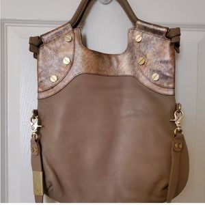 Foley & Corinna mid city tote perfect for any outfit neutral color VGUC so nice!